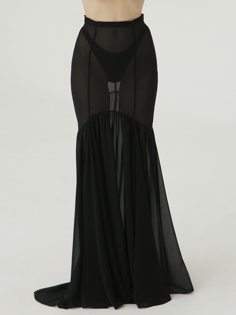 Ruffled Skirt in Muslin / Black 